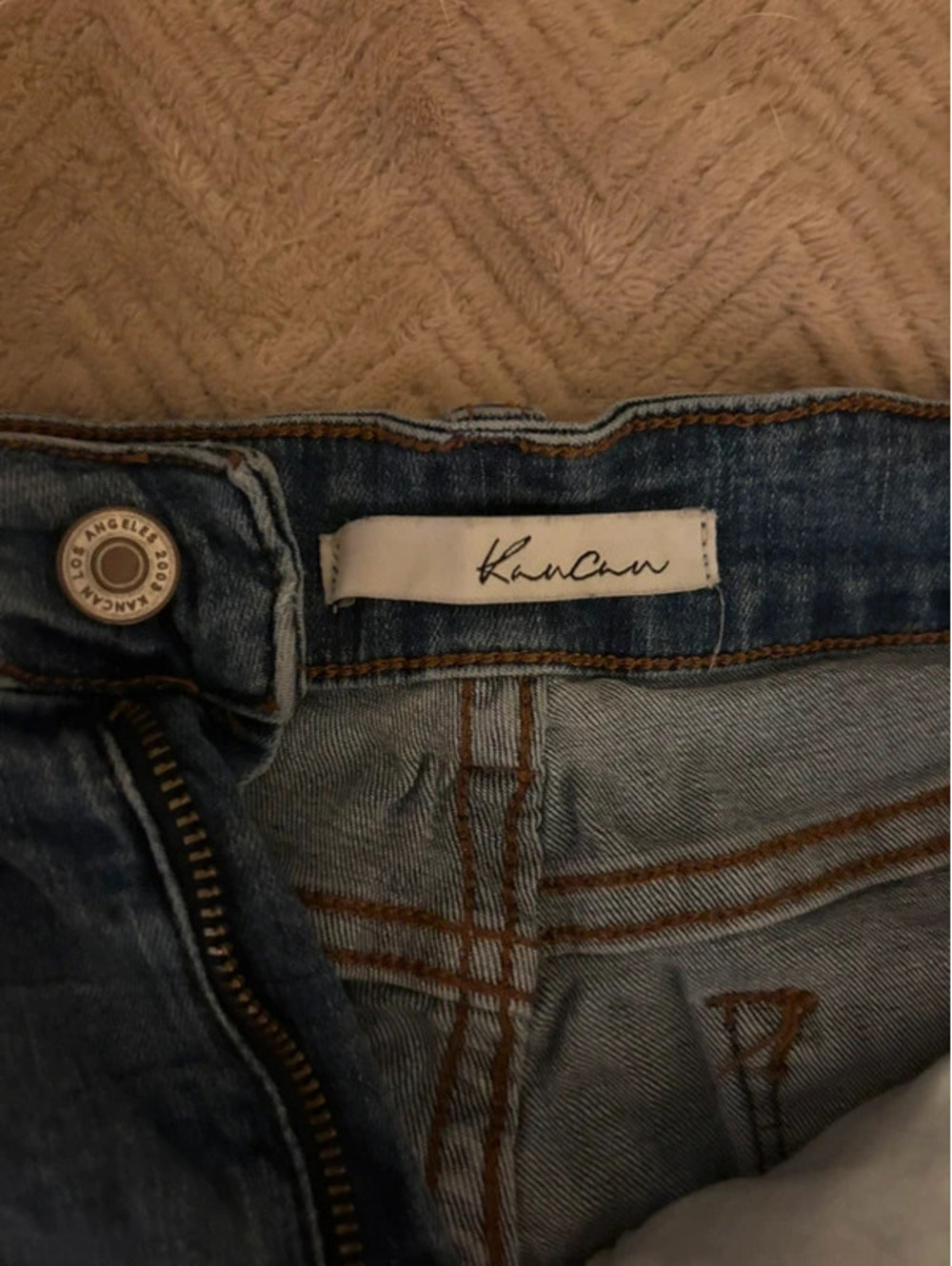 Shorts - Picture 2 of 2